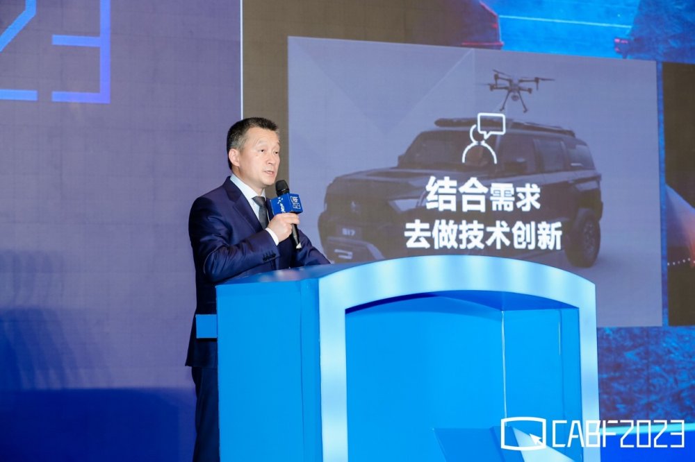 猛士科技曹东杰：豪华电动越野新物种中国有猛士