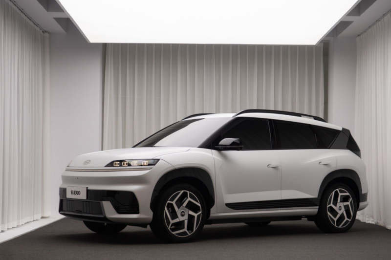 北京现代首款纯电平台SUV ELEXIO在上海Studio 88 Space迎来全球首秀第9张