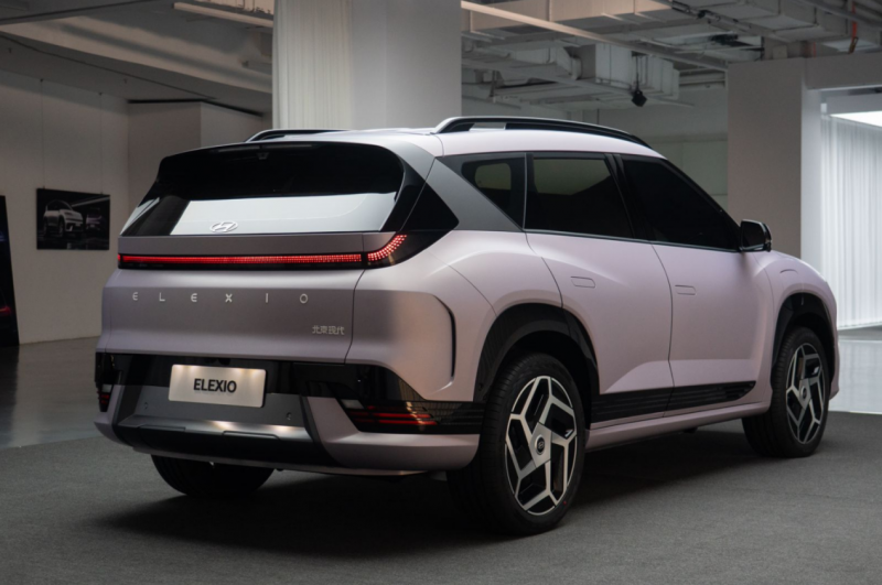 北京现代首款纯电平台SUV ELEXIO在上海Studio 88 Space迎来全球首秀第6张